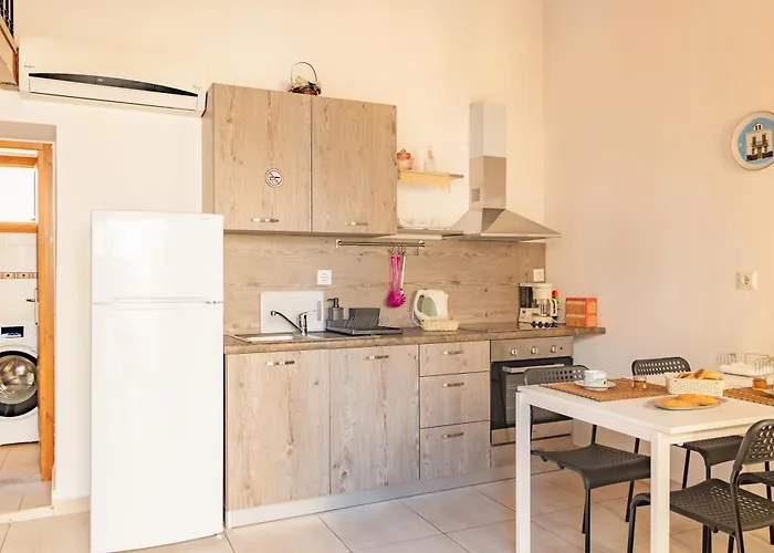 Kantirimi House - A2 *